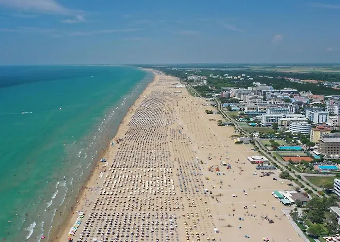 Beachside With Balcony Apartment Bibione